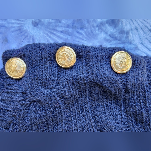 Ralph Lauren Rugby Wool Cashmere Cable Knit Sweater Women M Crop Shoulder Button - Picture 4 of 8